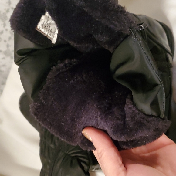 Totes 3 calf boots,black nylon patent accent, side zip. Not worn - Picture 10 of 16